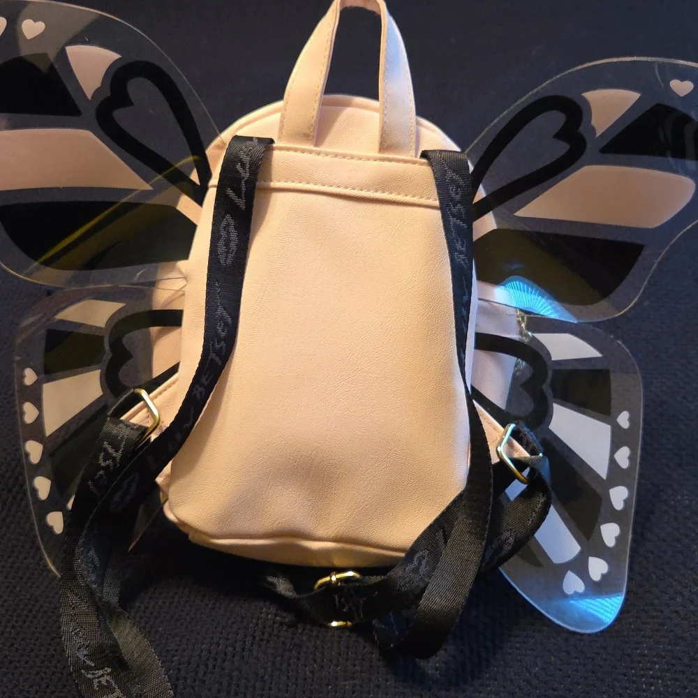 Betsey Johnson Rare Pink Quilted Backpack with Butterfly Wings! - Picture 4 of 8